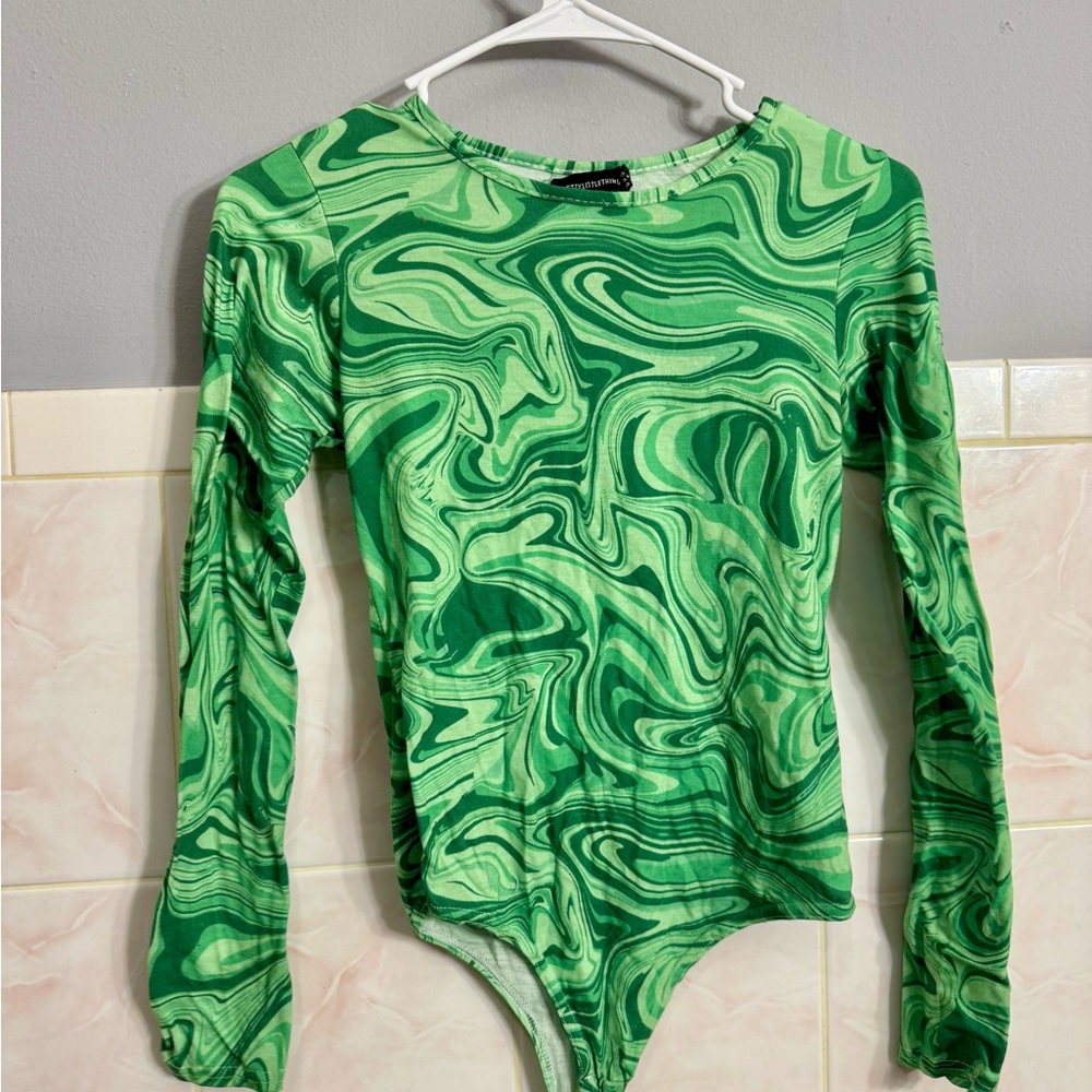 Pretty Little Thing Green Swirl One Piece